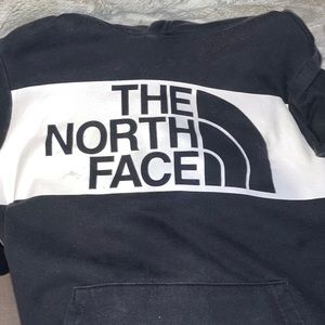 (M) Black & White The North Face Hoodie